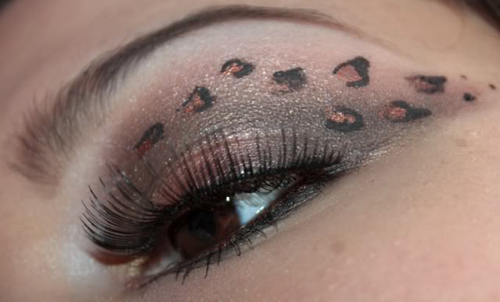 Trucco Carnevale 2011: Make up leopardato per il vostro carnevale felino, secondo video tutorial