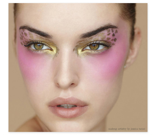 Trucco Carnevale 2011: Make up leopardato ispirato a Beyonce, terzo video tutorial