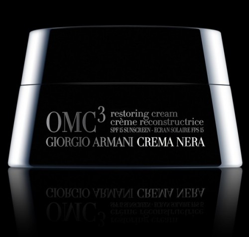 skincare di lusso Armani crema nera