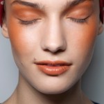 trend estate 2011 arancio nel make up sfilata Moschino