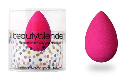 Beauty blender, la spugnetta per fondotinta a forma di uovo