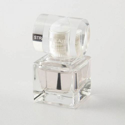 StrangeBeautiful Perfume Polish: lo smalto profumato di lusso
