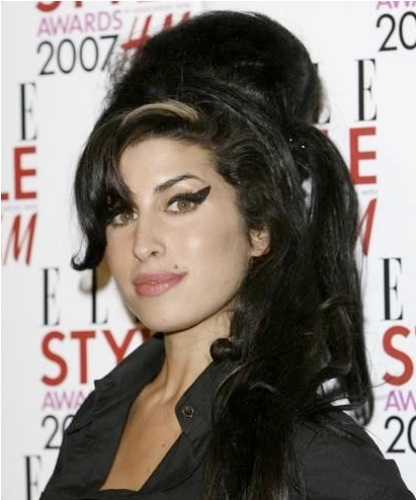 il trucco eccentrico ed eccessivo della Amy Winehouse