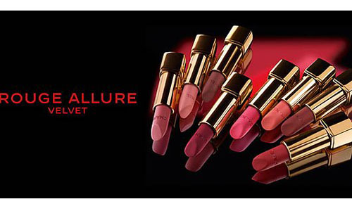Tendenza labbra mat: Chanel Rouge Allure Velvet