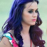 capelli blu look katy perry moda primavera estate 2012