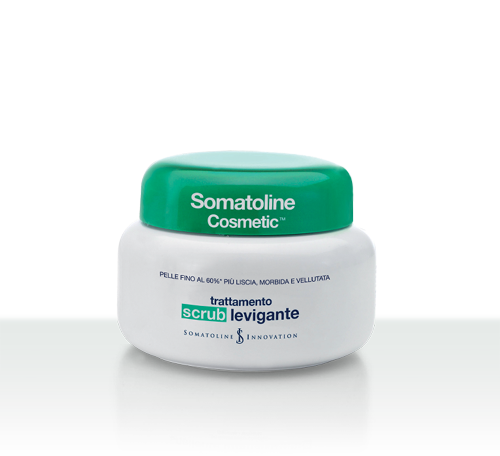 Somatoline Cosmetic Trattamento Scrub Levigante per preparare la pelle all'estate