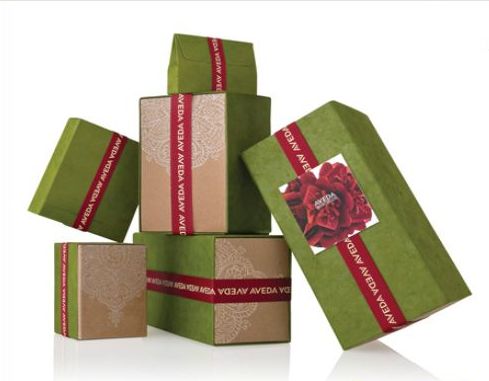 Idee regali di Natale 2012: gift box di Aveda per la cura dei capelli