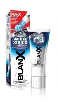 Blanx White Shock, il nuovo dentifricio al LED per denti più bianchi