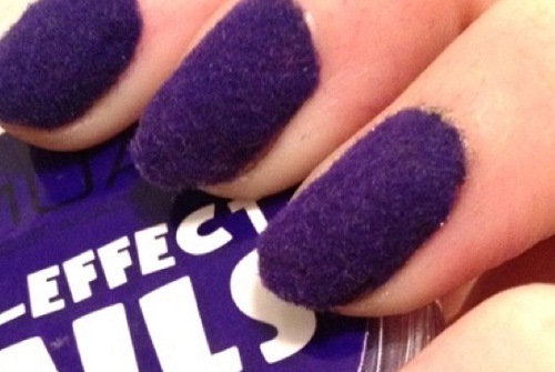 Trend unghie 2013: Furry nail art