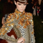 copia look punk rock coco rocha