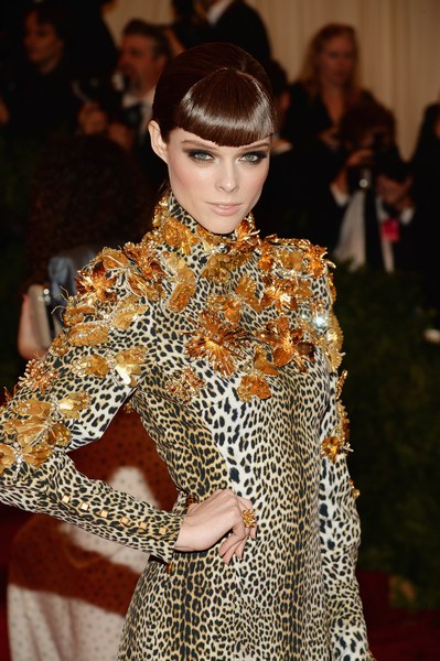 copia look punk rock coco rocha 