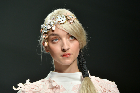 Accessori di tendenza per capelli primavera-estate 2015