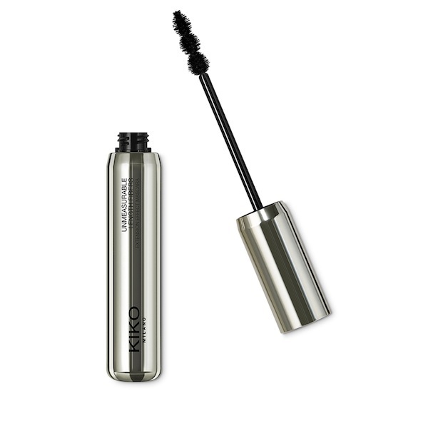 UNMEASURABLE LENGTH FIBERS EXTENSION EFFECT MASCARA