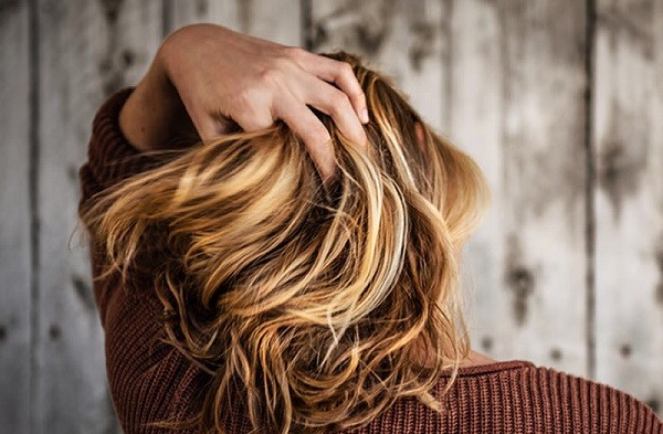 Maschera per capelli contro la forfora